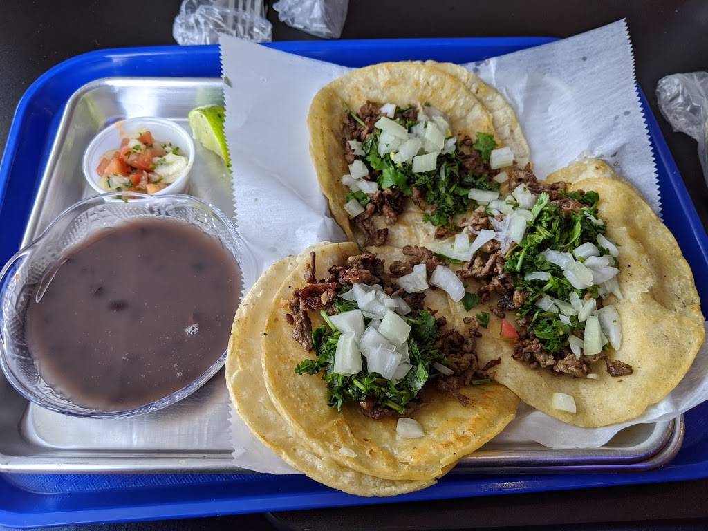 El Cid | restaurant | 304 S Limestone, Lexington, KY 40508, USA | 8595233968 OR +1 859-523-3968