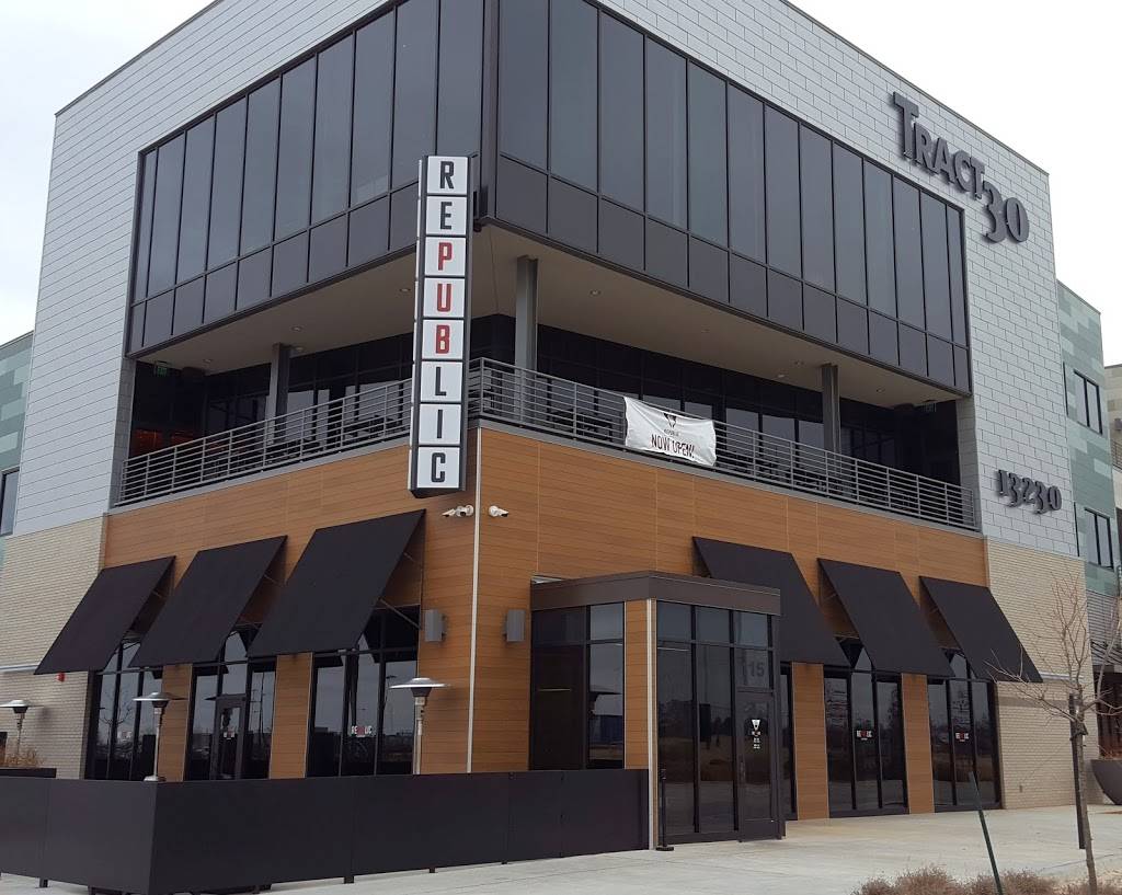 Republic Gastropub | restaurant | 13230 Pawnee Dr #115, Oklahoma City, OK 73114, USA | 4056075900 OR +1 405-607-5900