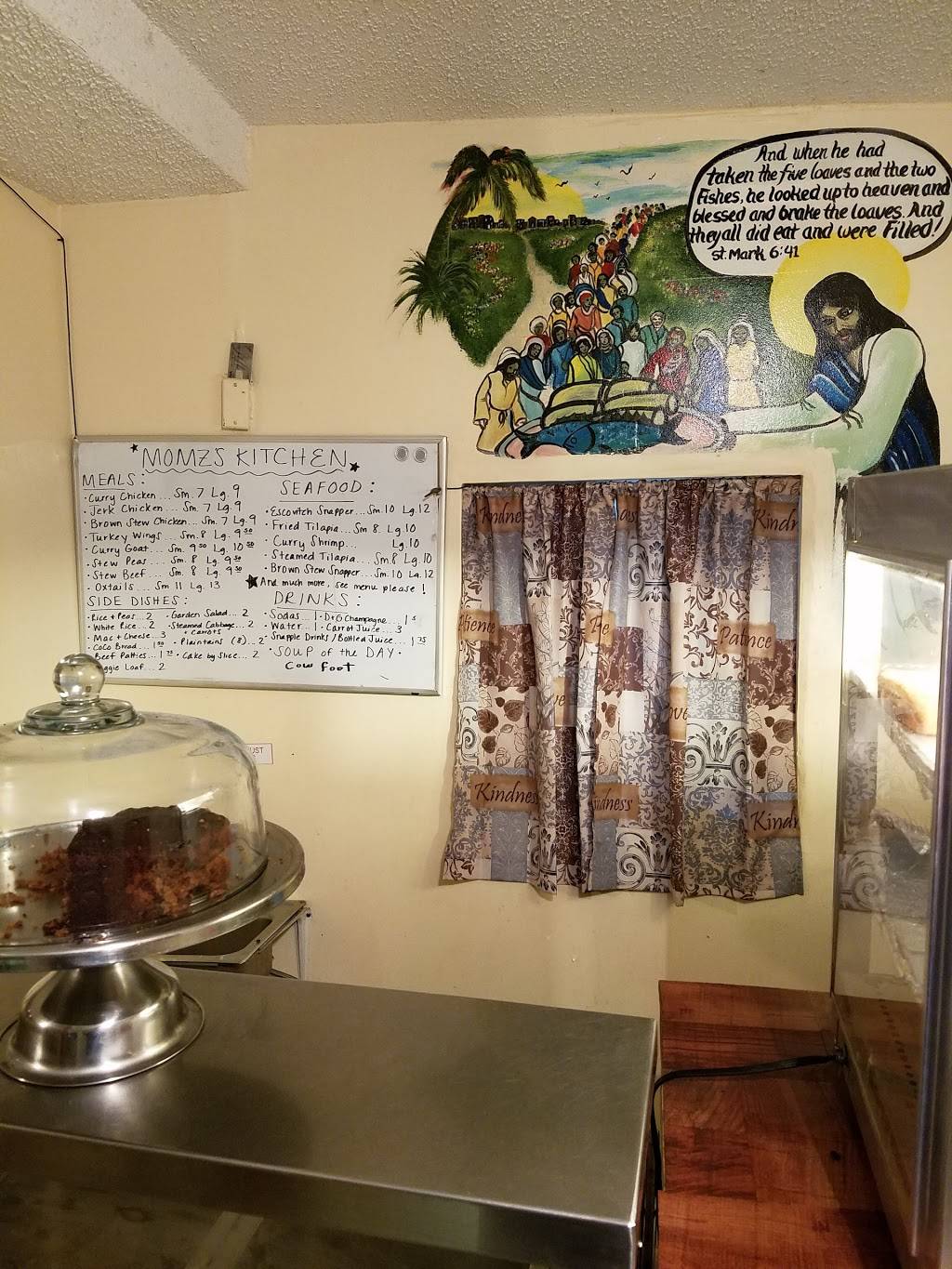 Momzs Kitchen | restaurant | 307 W Kennedy Blvd, Orlando, FL 32810, USA | 4078750200 OR +1 407-875-0200