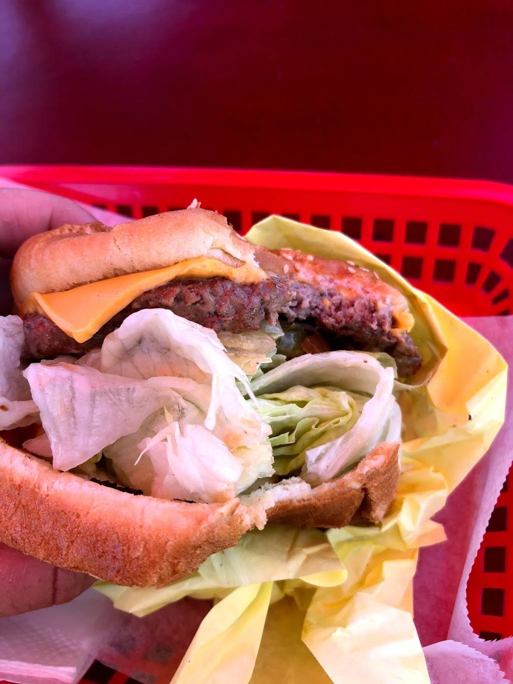 Daves Burgers | restaurant | 3396 Atlantic Ave, Long Beach, CA 90807, USA | 5624243340 OR +1 562-424-3340