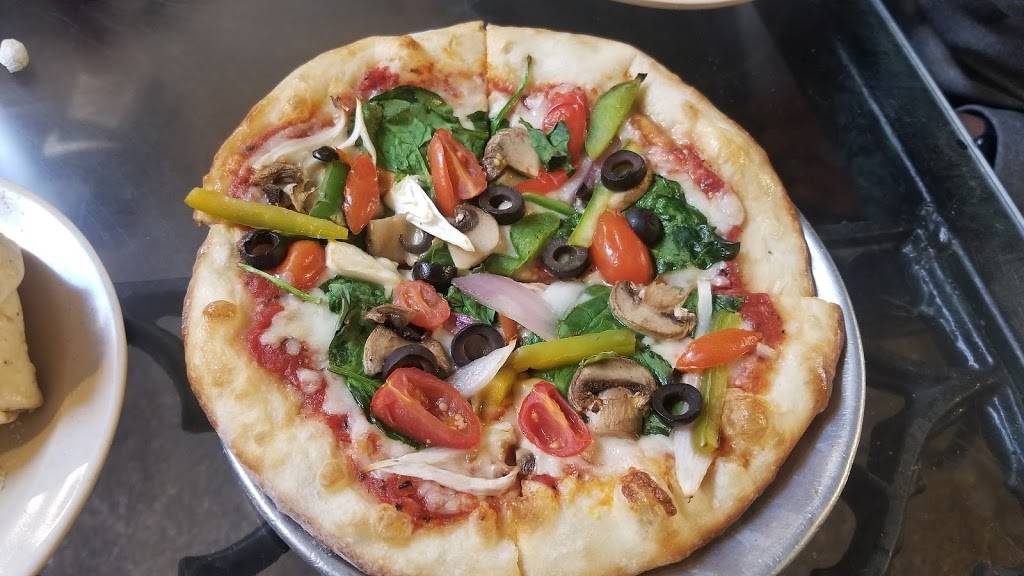 Carmellas Ristorante | restaurant | 1360 Sunset Dr, Grenada, MS 38901, USA | 6622941020 OR +1 662-294-1020