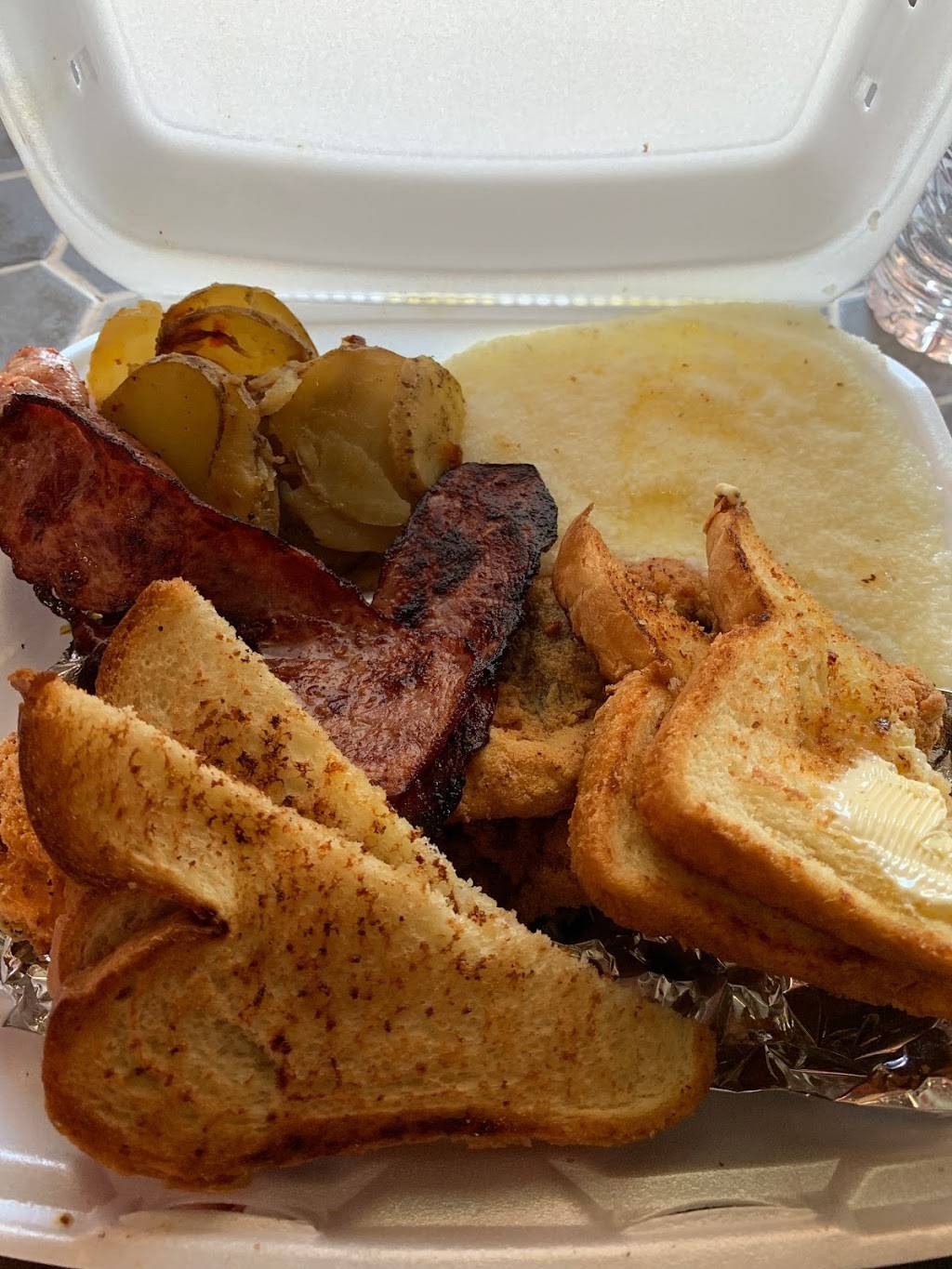 Systahs LLC | restaurant | 525 Welsh St, Chester, PA 19013, USA | 6108037462 OR +1 610-803-7462