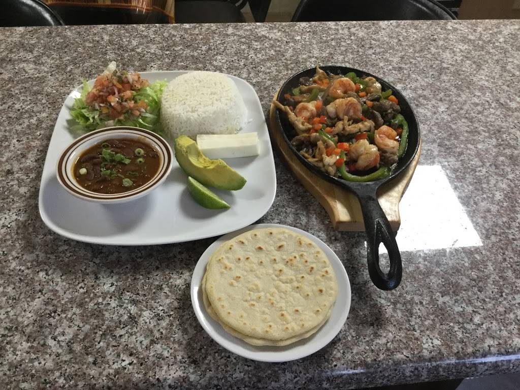 La Taverna Ecuatoriana Restaurante | restaurant | 300 Oldham St, Baltimore, MD 21224, USA | 4105018020 OR +1 410-501-8020