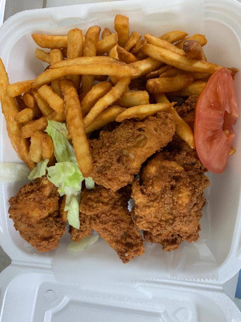 Crown Burgers | restaurant | 20449 Schaefer Hwy, Detroit, MI 48235, USA | 3138556565 OR +1 313-855-6565