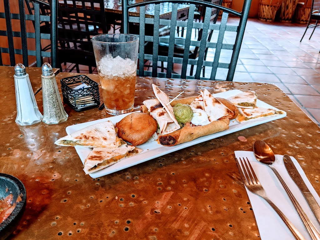 El Brunos Restaurante y Cantina | restaurant | 6453 Main St, Cuba, NM 87013, USA | 5752899429 OR +1 575-289-9429