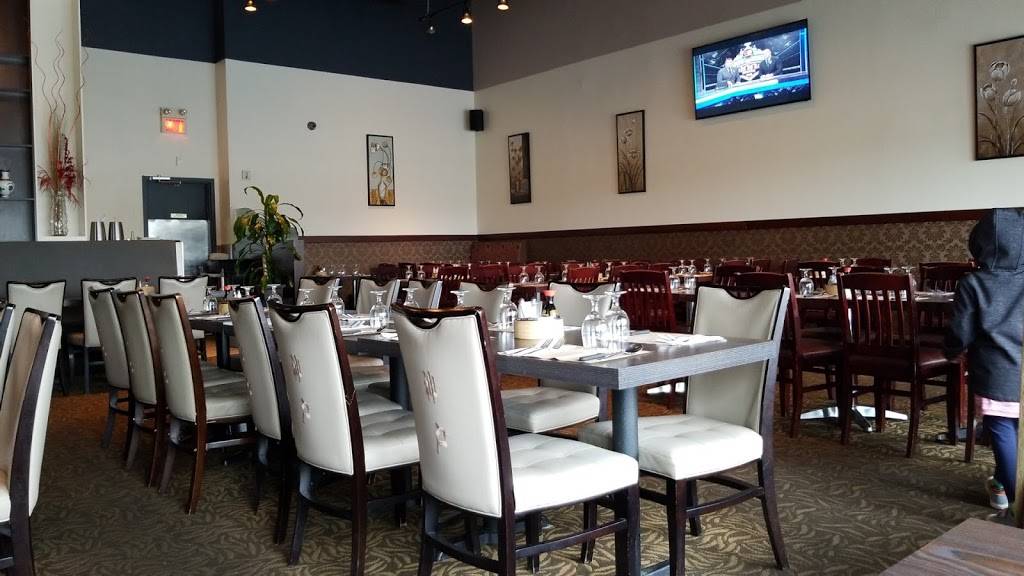 Restaurant Chin Chine | restaurant | 4810 QC-132, Sainte-Catherine, QC J5C 1V9, Canada | 4506326868 OR +1 450-632-6868