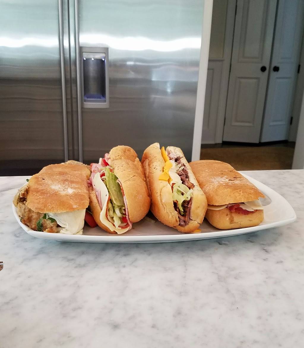 Villa Italian Specialties | restaurant | 7 Railroad Ave, East Hampton, NY 11937, USA | 6313245110 OR +1 631-324-5110