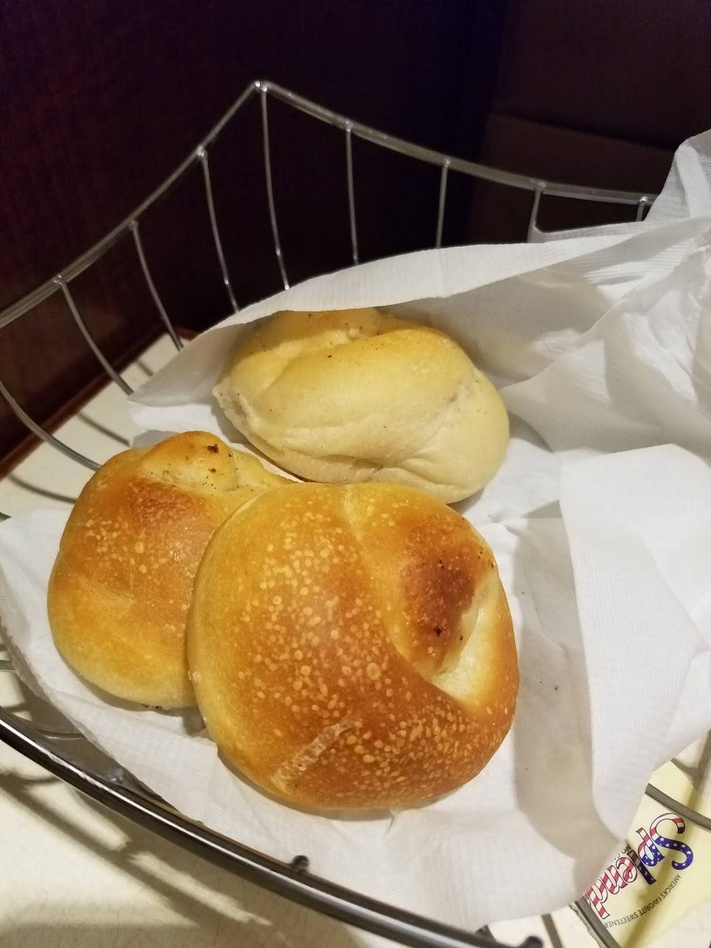 Franks Pizza & Restaurant | restaurant | 1900 NJ-70, Lakewood, NJ 08701, USA | 7324774103 OR +1 732-477-4103