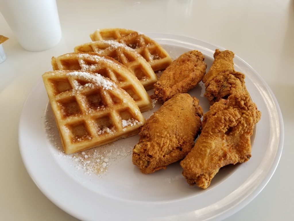 Fantasy Twist Chicken, Waffles, Smoothies, Wraps and Salads | restaurant | 654 N University Dr, Pembroke Pines, FL 33024, USA | 7544008995 OR +1 754-400-8995