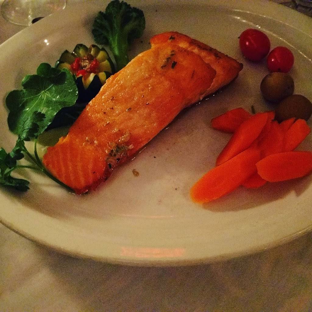 Le Lyonnais Restaurant | restaurant | 416 Great Rd, Acton, MA 01720, USA | 9782639068 OR +1 978-263-9068