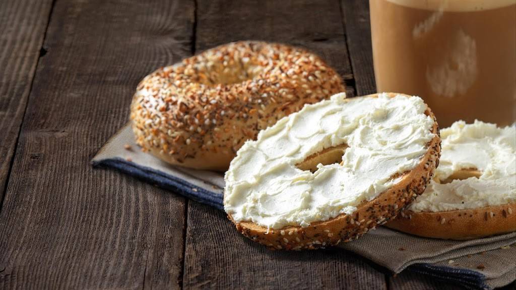 Einstein Bros. Bagels | bakery | 300 Washington Ave SE, Minneapolis, MN 55455, USA | 6126252037 OR +1 612-625-2037