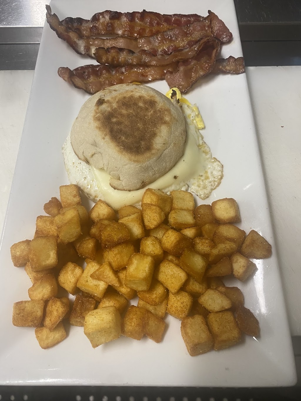 Your Mother’s Favorite Breakfast Place | restaurant | 533 Weeden St, Pawtucket, RI 02860, USA | 4012051403 OR +1 401-205-1403