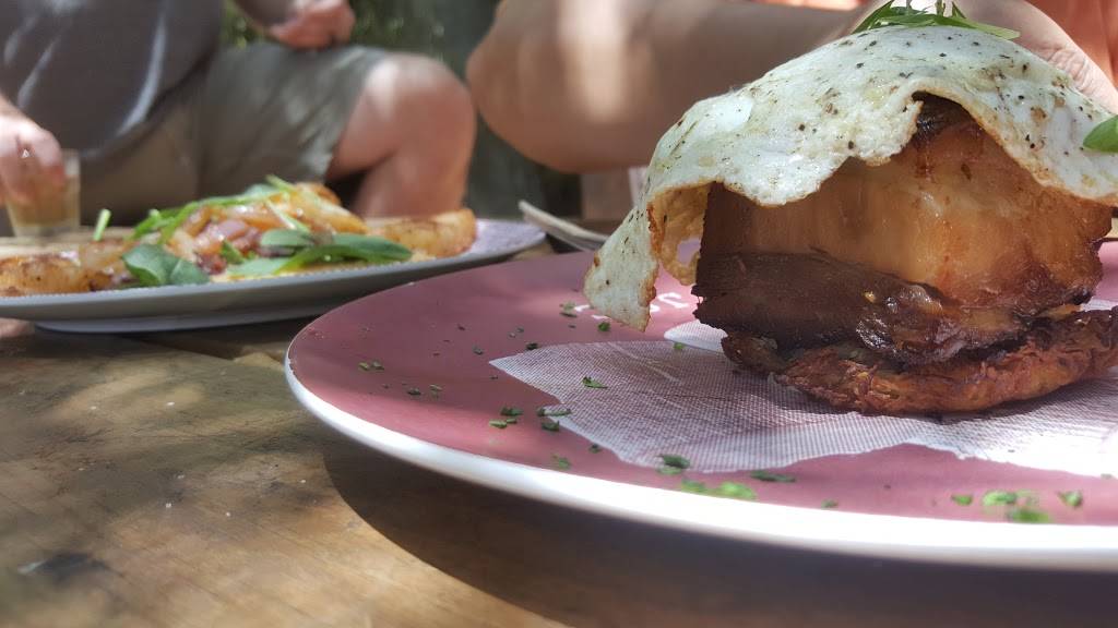 Yellow Jacket Social Club | restaurant | 1704 E 5th St, Austin, TX 78702, USA | 5124809572 OR +1 512-480-9572