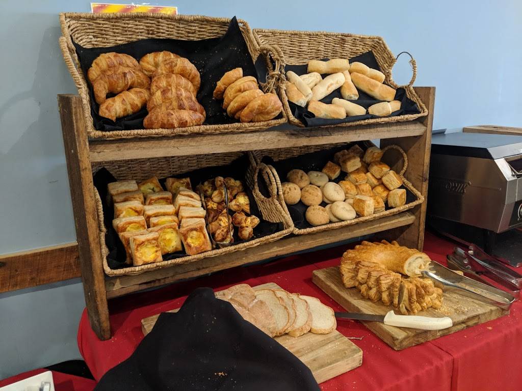 The Knife | restaurant | 14425 New Bedford Way, Woodbridge, VA 22192, USA | 7039401495 OR +1 703-940-1495