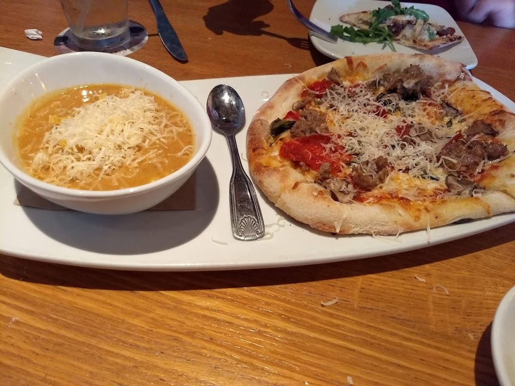 California Pizza Kitchen at Alamo Quarry Market | restaurant | 255 E. Basse Rd., Ste. 900 Alamo, Quarry Market, San Antonio, TX 78209, USA | 2104242014 OR +1 210-424-2014