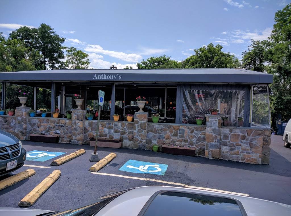 Anthonys Italian Restaurant | restaurant | 620 W Main St, Purcellville, VA 20132, USA | 5403387072 OR +1 540-338-7072