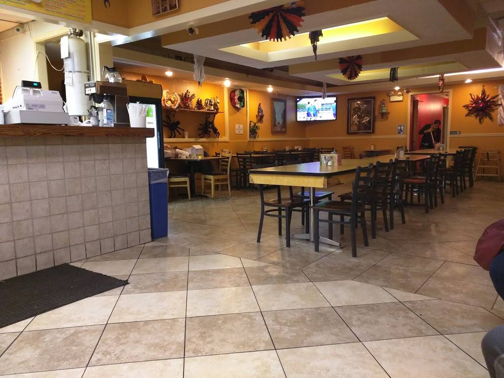 Meson Del Taco | restaurant | 3144 N Narragansett Ave, Chicago, IL 60634, USA | 7732375049 OR +1 773-237-5049