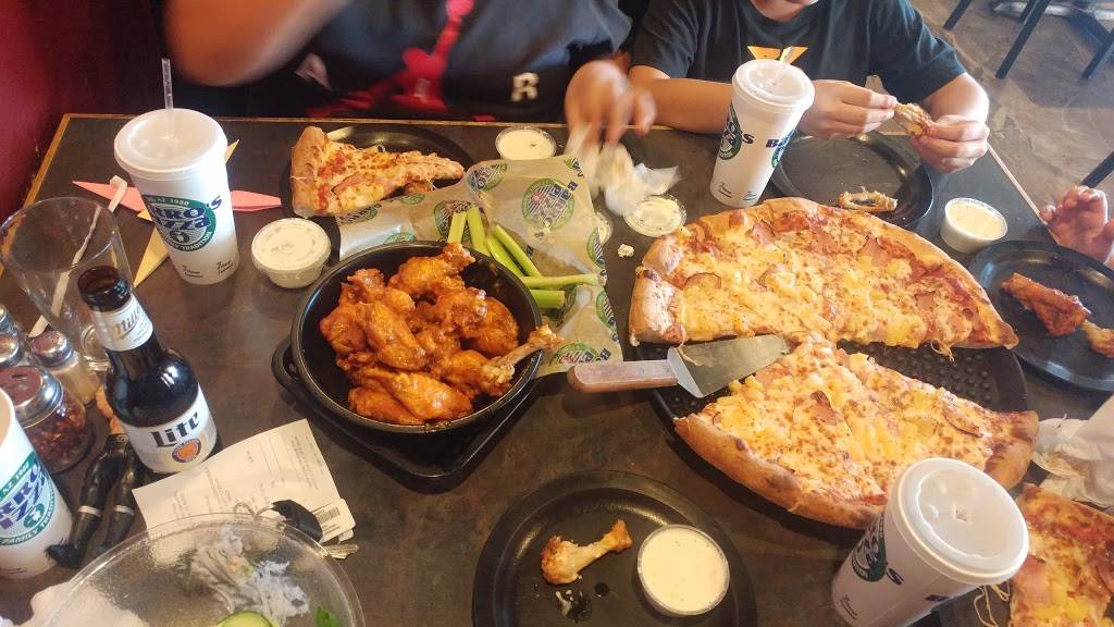 Barros Pizza | restaurant | 2510 W. Thunderbird Rd #6, Phoenix, AZ 85023, USA | 6028668336 OR +1 602-866-8336