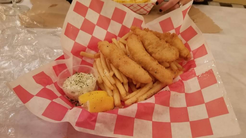 Crab&Grab | restaurant | 1227 N Illinois 83, Grayslake, IL 60030, USA | 8479864661 OR +1 847-986-4661