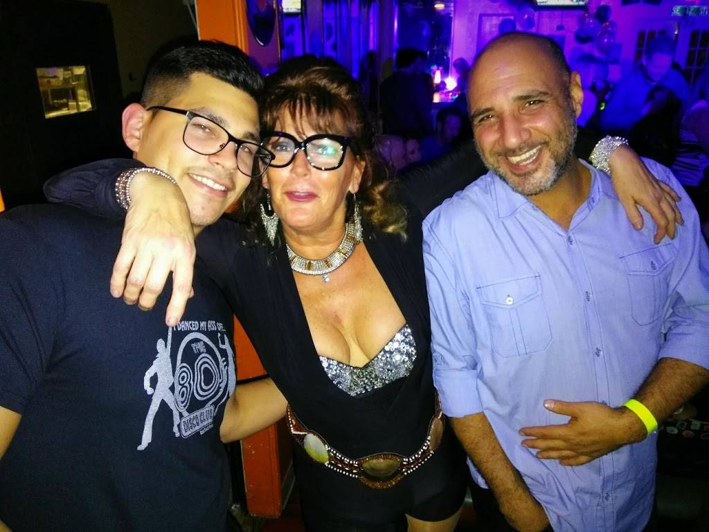The 80s Disco Club | restaurant | 1121 S Federal Hwy, Dania Beach, FL 33004, USA | 7542222265 OR +1 754-222-2265