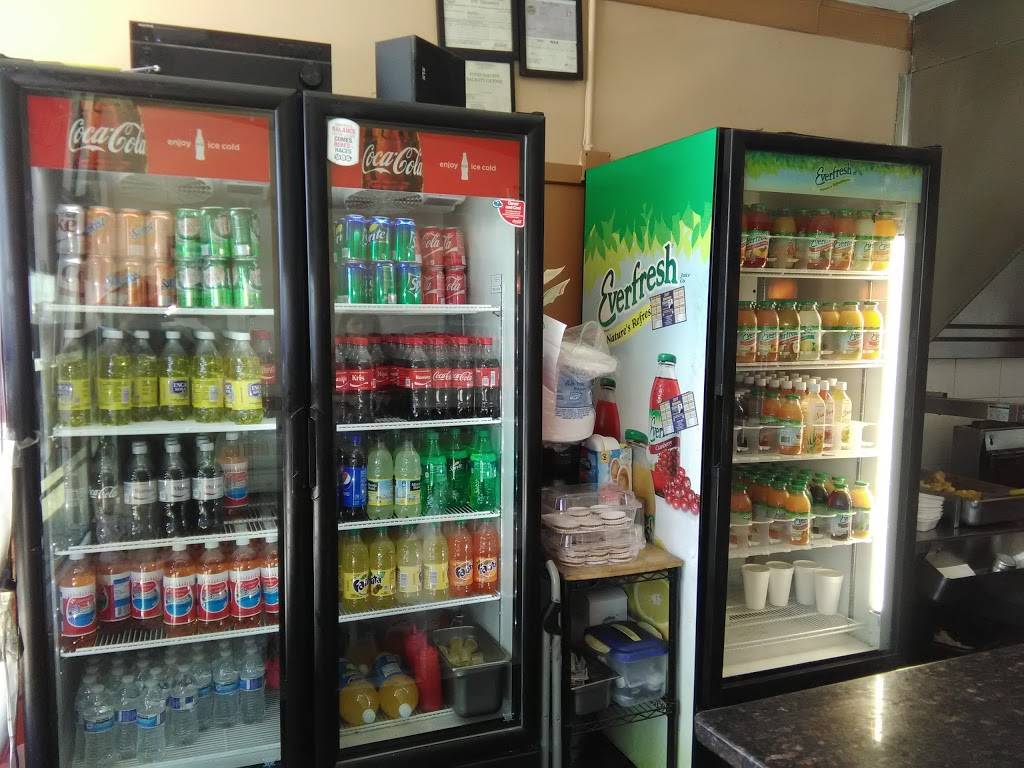 Super Chicken | restaurant | 2531 Ennalls Ave, Wheaton, MD 20902, USA | 3019335200 OR +1 301-933-5200