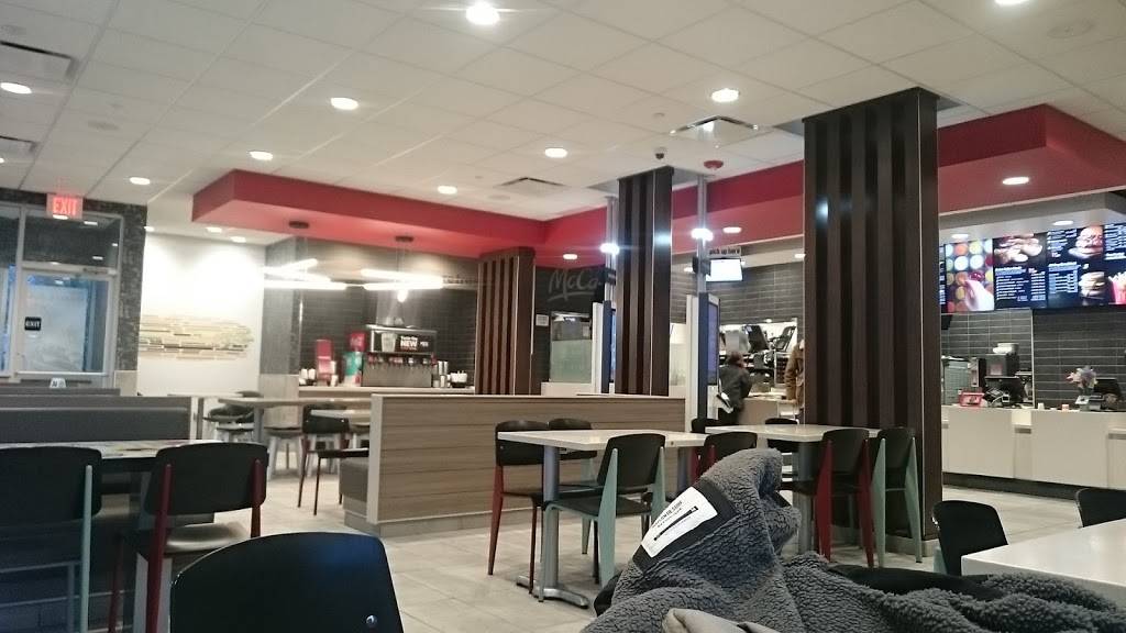 McDonalds | cafe | 324 E Fillmore St, Colorado Springs, CO 80907, USA | 7193758380 OR +1 719-375-8380