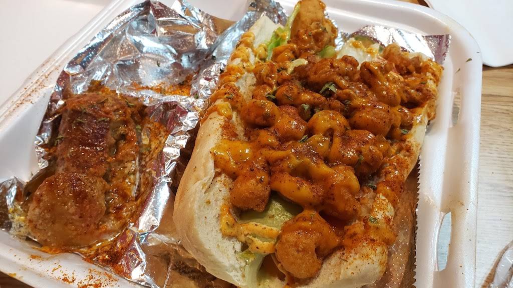 Seafood Lady | restaurant | Fern Valley Rd, Louisville, KY 40219, USA | 5029075251 OR +1 502-907-5251