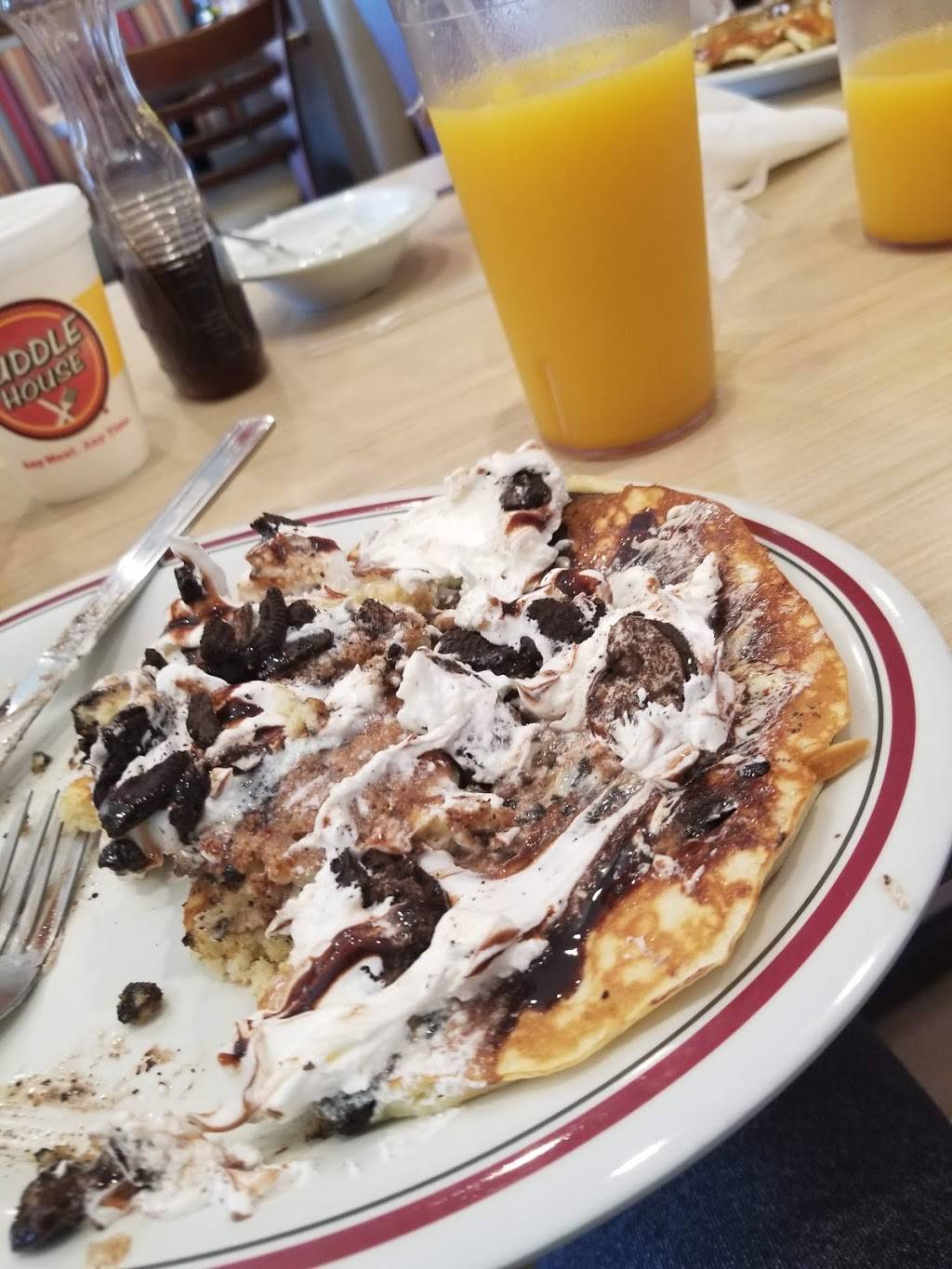 Huddle House | meal takeaway | 1908 Landstown Centre Way #150, Virginia Beach, VA 23456, USA | 7574270303 OR +1 757-427-0303