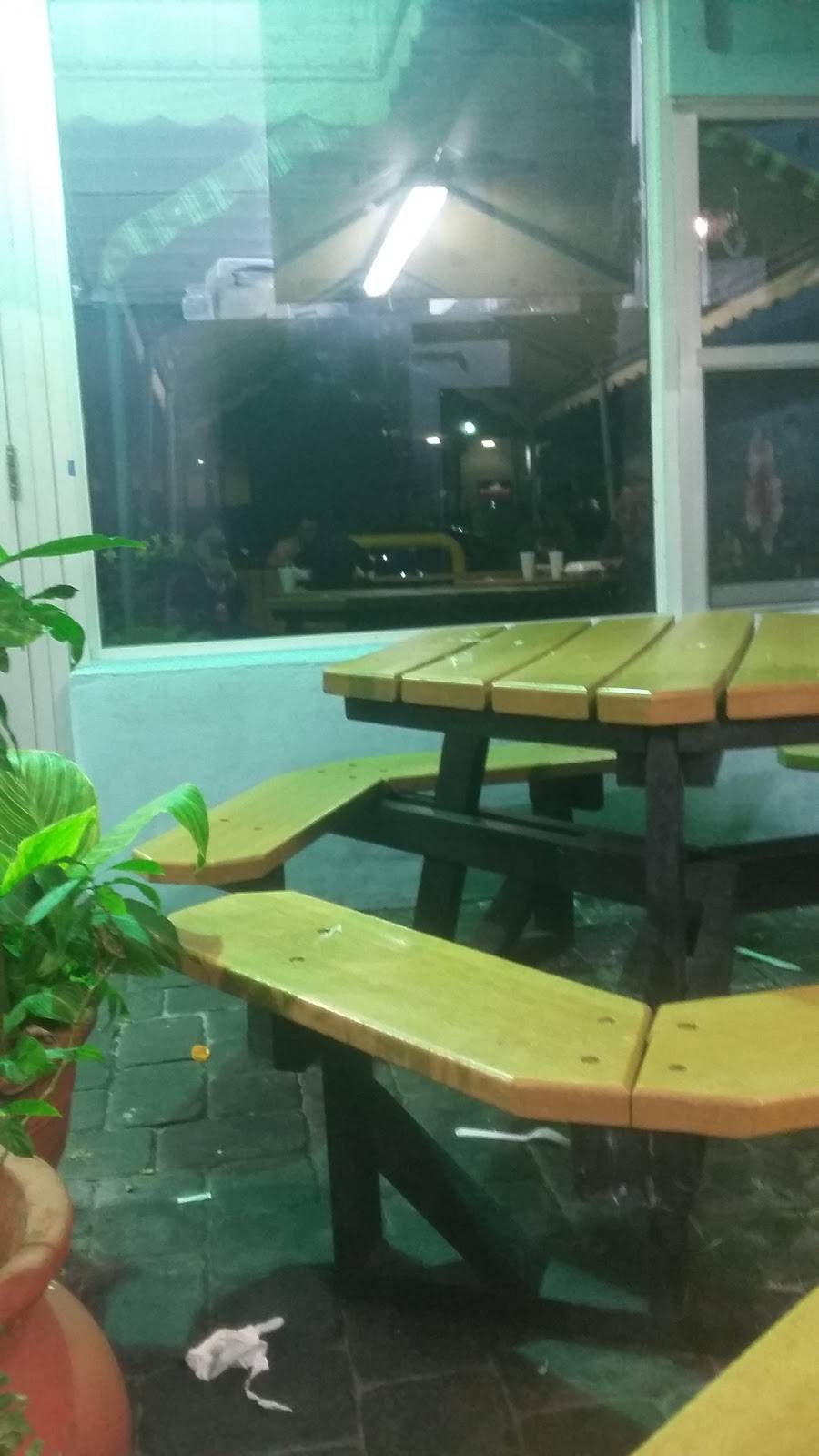 Virginias Cafe | restaurant | 119 NW 12th Ave, Miami, FL 33128, USA | 3053258663 OR +1 305-325-8663