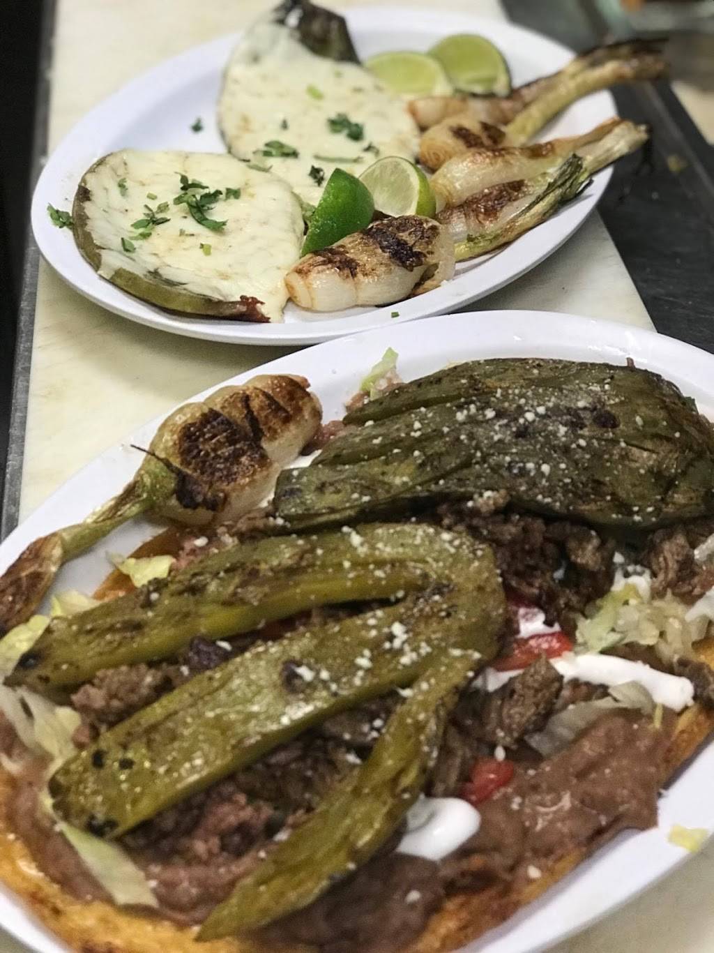 El Antojito Mexican Food | restaurant | 565 E New Circle Rd, Lexington, KY 40505, USA | 8595238699 OR +1 859-523-8699