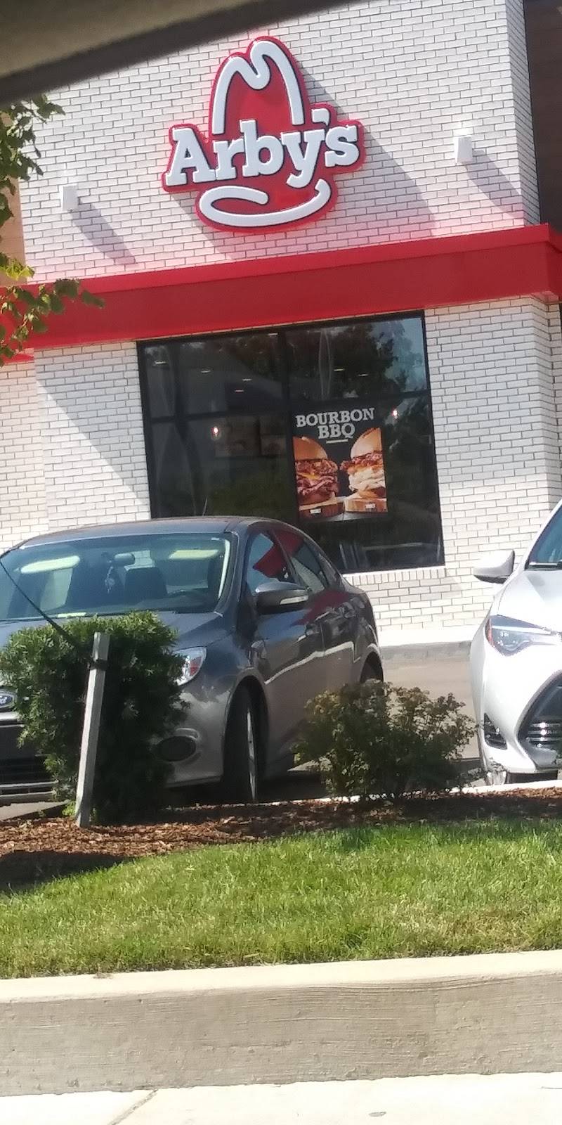 Arbys | restaurant | 23081 Greenfield Rd, Southfield, MI 48075, USA | 2485699608 OR +1 248-569-9608