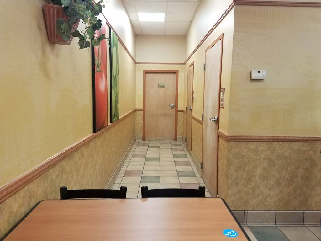 Subway Restaurants | restaurant | Sunnyside Shoppes, 11135 Pendleton Pike Suite 600, Indianapolis, IN 46236, USA | 3178231388 OR +1 317-823-1388