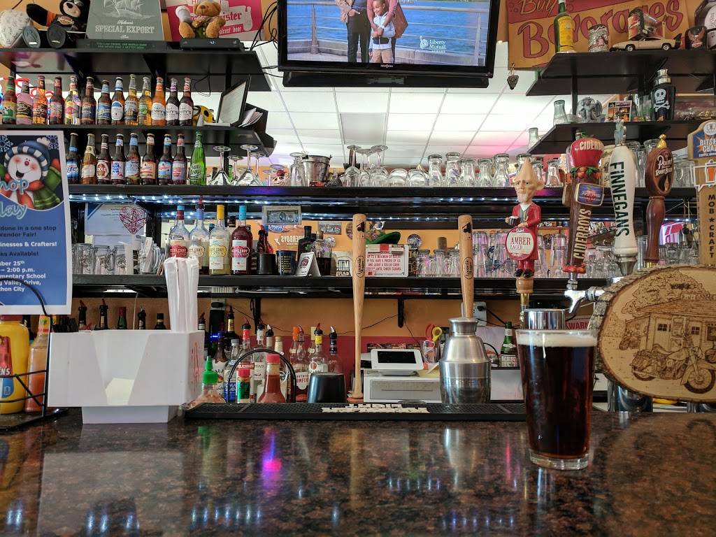 Kurt N Jos Eats N Treats | restaurant | 668 Maratech Ave, Marathon City, WI 54448, USA | 7154436666 OR +1 715-443-6666