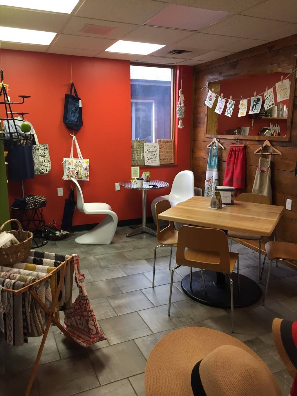 ScandiHus, LLC | cafe | 280 N Main St, Scandinavia, WI 54977, USA | 7154673133 OR +1 715-467-3133