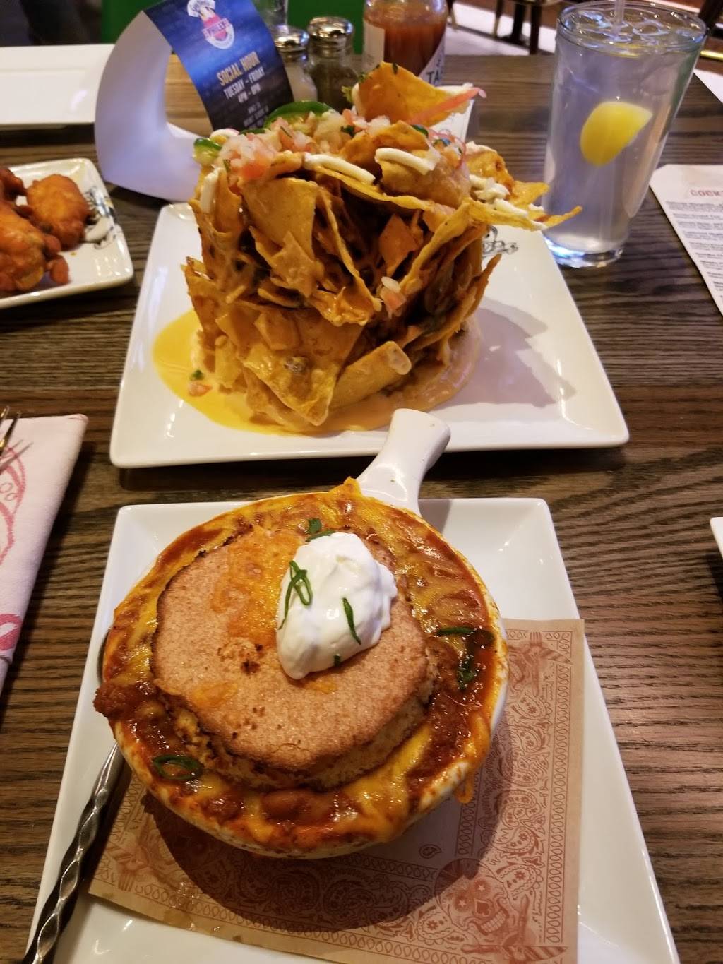 Guy Fieris Philly Kitchen & Bar | restaurant | 777 Harrahs Blvd, Chester, PA 19013, USA | 4844901715 OR +1 484-490-1715