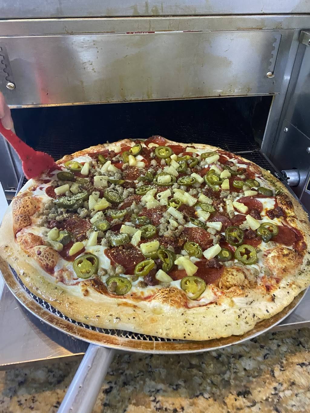 Wabash pizzeria and ice cream company | restaurant | 217 N Wabash Ave, Lakeland, FL 33815, USA | 8639373773 OR +1 863-937-3773