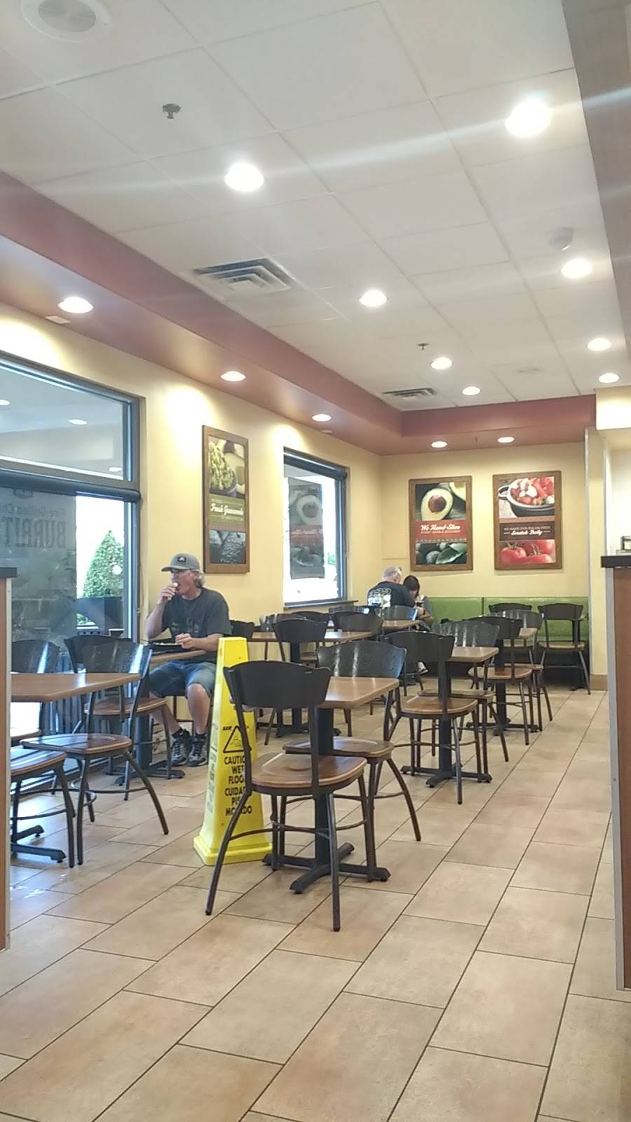 El Pollo Loco | restaurant | 4000 Coffee Rd, Bakersfield, CA 93308, USA | 6612134245 OR +1 661-213-4245