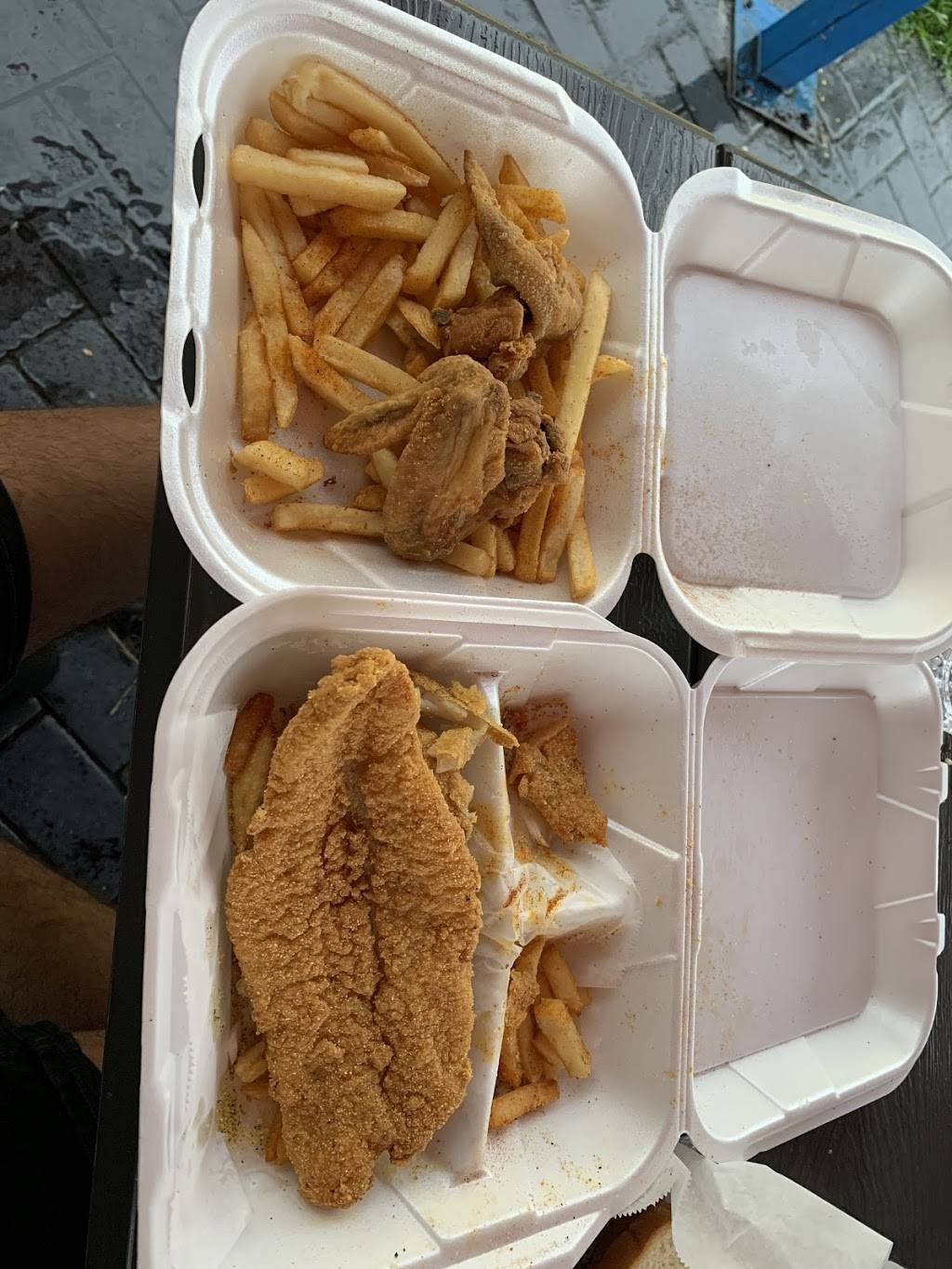 Yellow Tail Sub & Grill | restaurant | Naranja Lakes Shopping Center, 27275 S Dixie Hwy, Homestead, FL 33032, USA | 3052425501 OR +1 305-242-5501