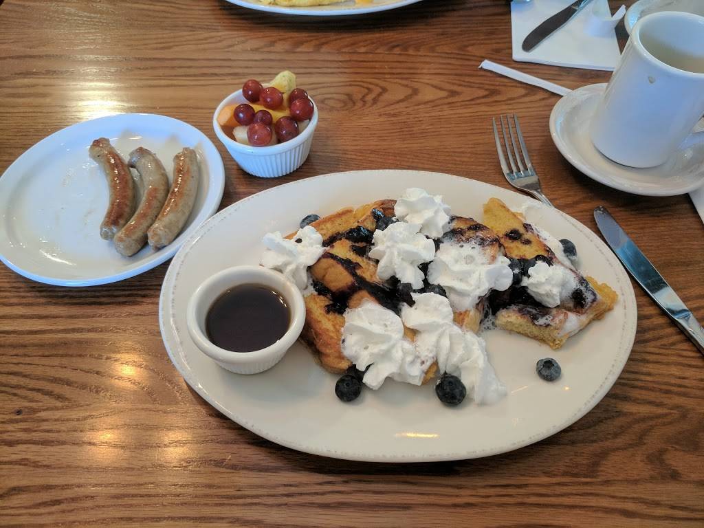 Lucys Cafe | restaurant | 132 N Main St, North Prairie, WI 53153, USA | 2623924084 OR +1 262-392-4084