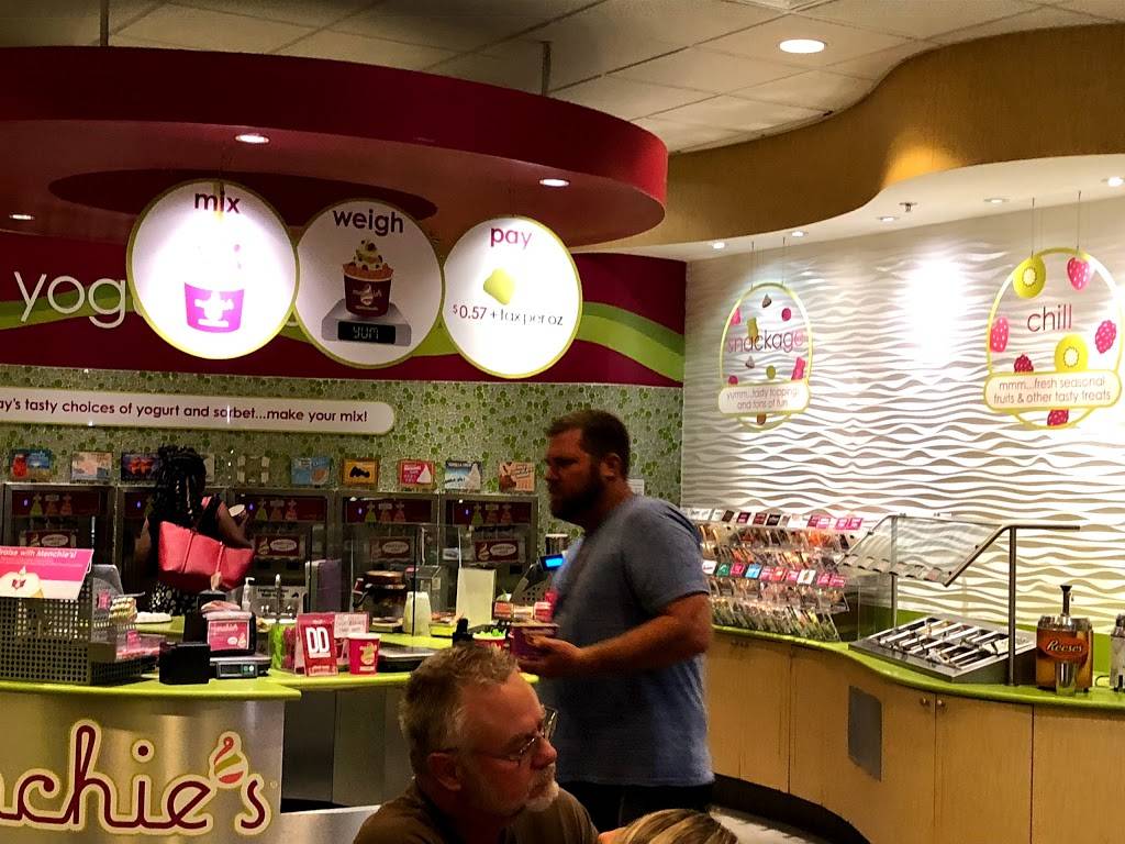 Menchies Frozen Yogurt | bakery | 6169 S Jog Rd, Lake Worth, FL 33467, USA | 5613579914 OR +1 561-357-9914