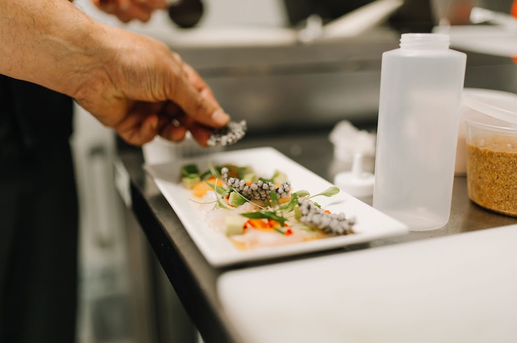 Decant | restaurant | 1108 E Main St, Medford, OR 97504, USA | 5417761234 OR +1 541-776-1234
