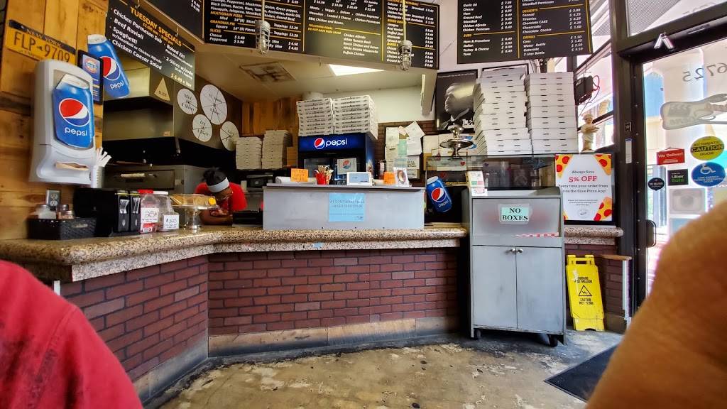 Pizza Scene | restaurant | 6725 Main St, Miami Lakes, FL 33014, USA | 3055583212 OR +1 305-558-3212