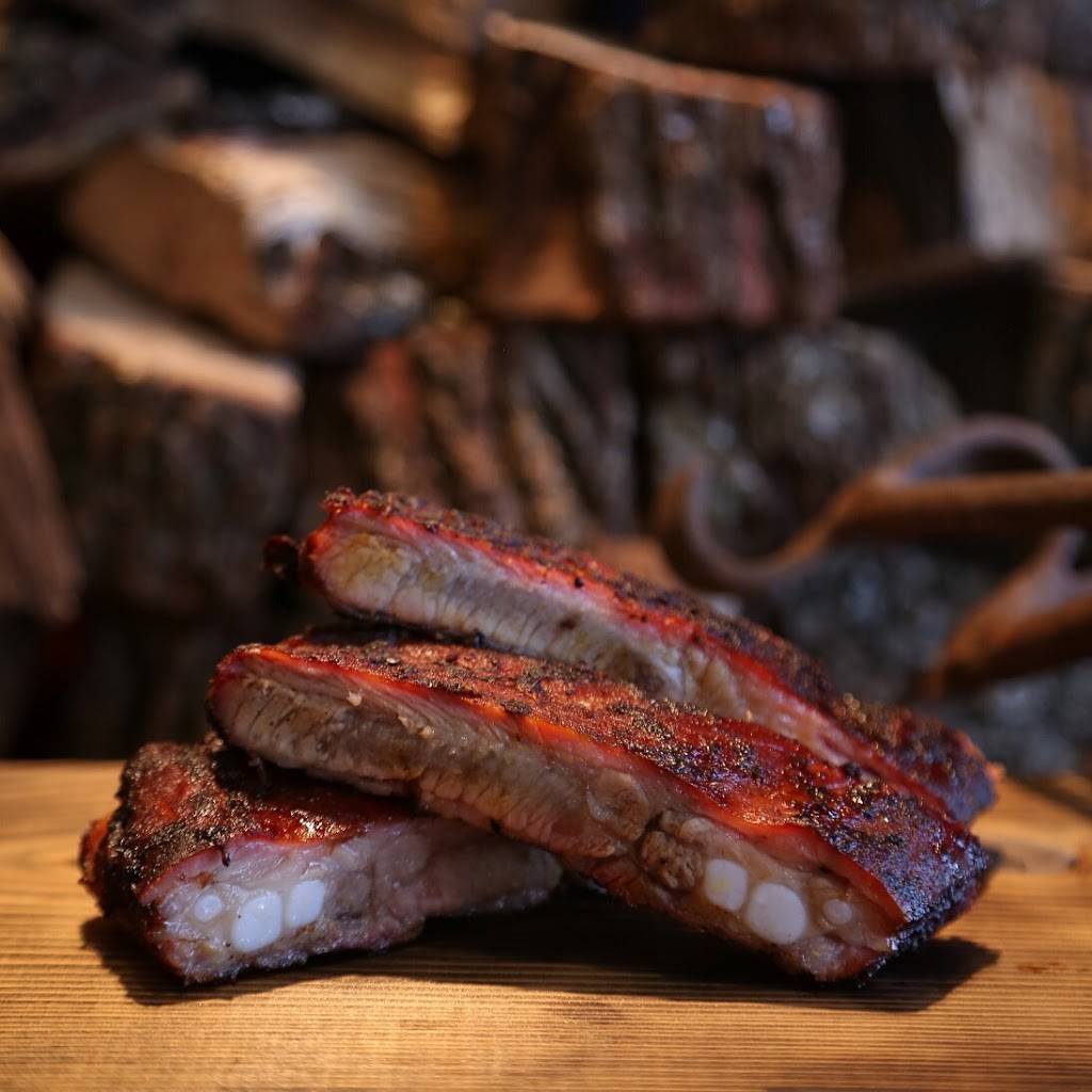 Cousins Bar-B-Q | restaurant | 5125 Bryant Irvin Rd, Fort Worth, TX 76132, USA | 8173463999 OR +1 817-346-3999