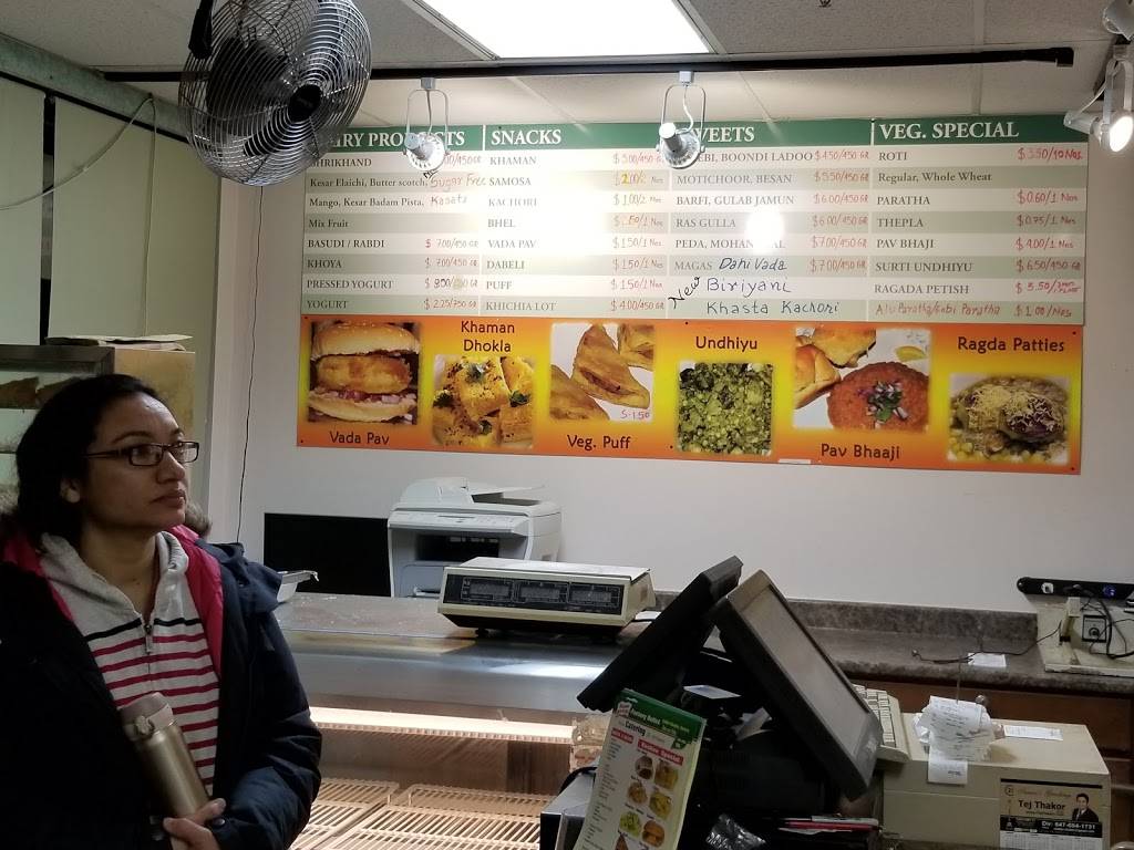 Keshav Foods | restaurant | 8975 McLaughlin Rd S unit 8, Brampton, ON L6Y 0Z6, Canada | 9058405711 OR +1 905-840-5711