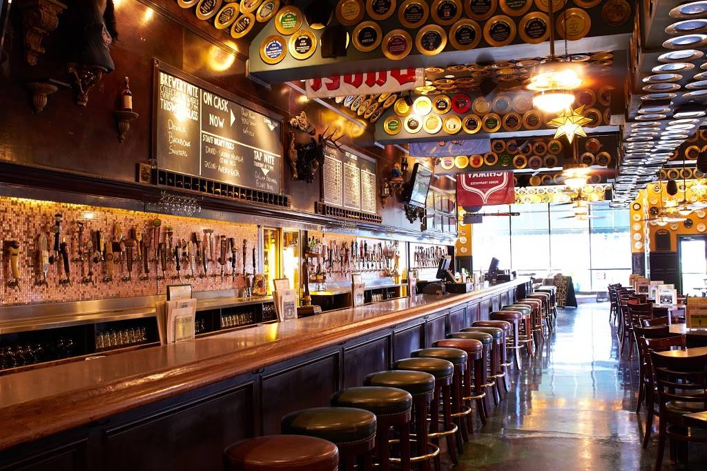 Flying Saucer Draught Emporium | restaurant | 328 W Morgan St, Raleigh, NC 27601, USA | 9198217401 OR +1 919-821-7401