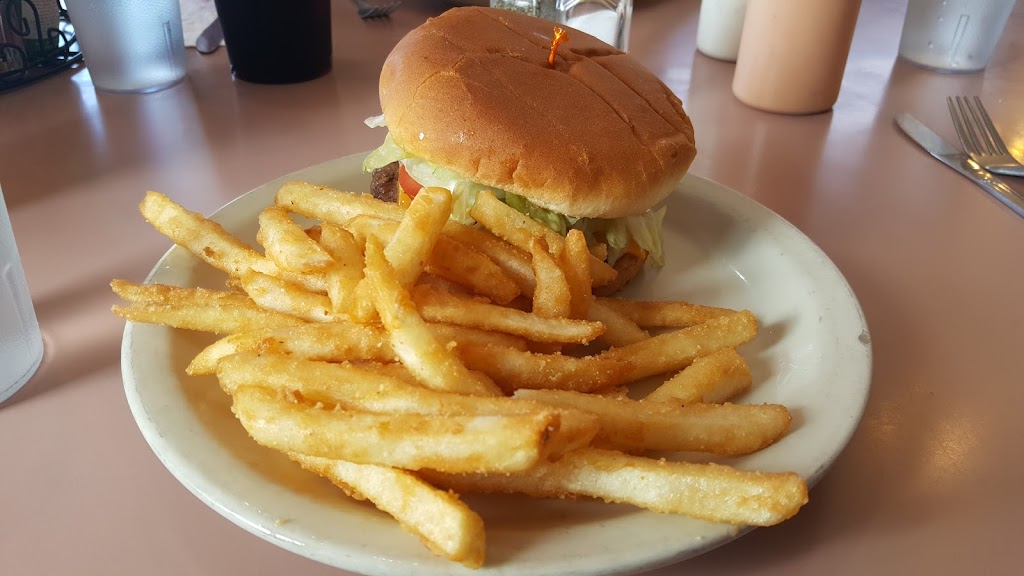 Coquille Broiler | night club | 2 N Central Blvd, Coquille, OR 97423, USA | 5413967039 OR +1 541-396-7039