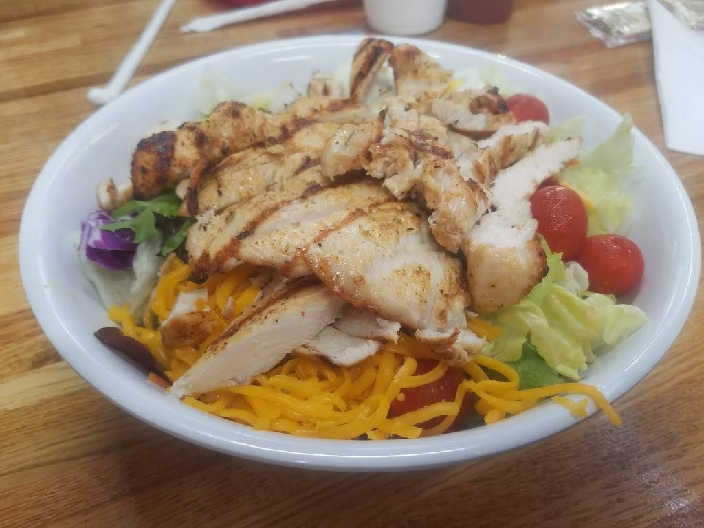 Xris Burgers | restaurant | 5243 E Washington Blvd, Commerce, CA 90040, USA | 3232642440 OR +1 323-264-2440