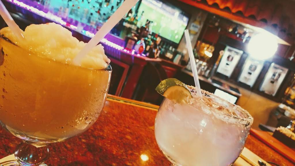 La Carreta | restaurant | North End Shops at Livingston Park, 545 Hooksett Rd, Manchester, NH 03104, USA | 6036286899 OR +1 603-628-6899