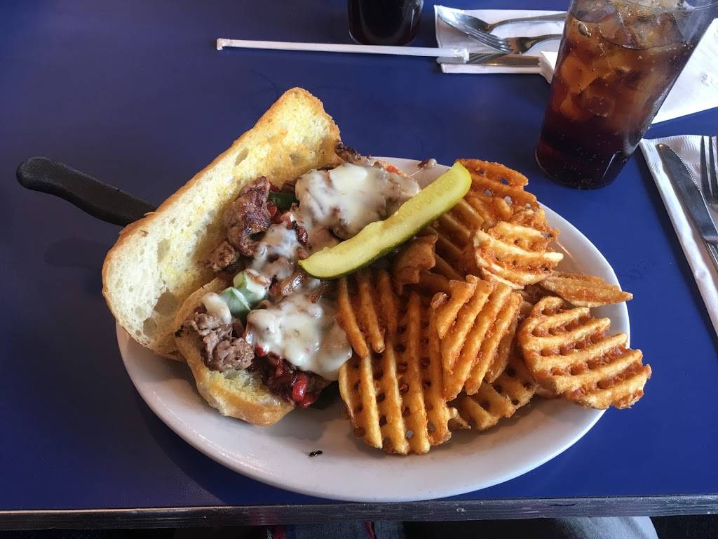 Uptown Diner | restaurant | 2548 Hennepin Ave, Minneapolis, MN 55405, USA | 6128740481 OR +1 612-874-0481