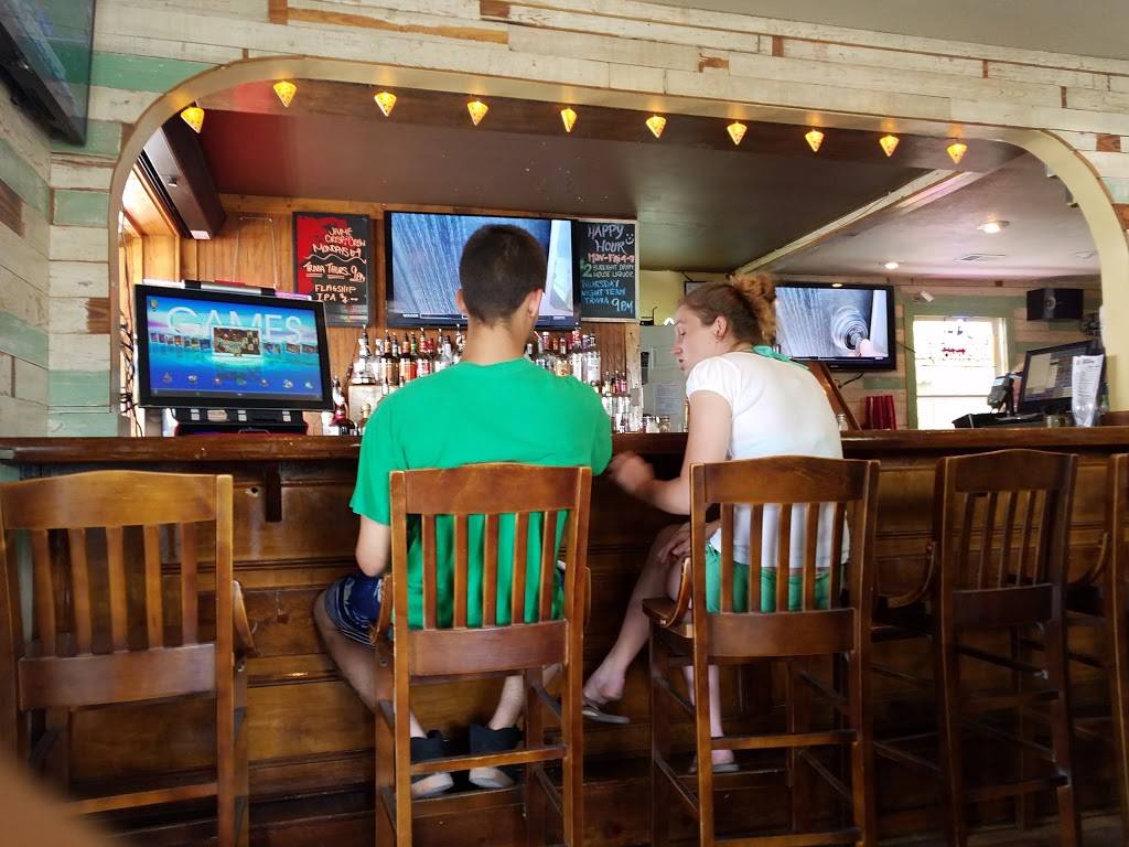 Woodys Pizza | meal delivery | 39 Center St, Folly Beach, SC 29439, USA | 8435880088 OR +1 843-588-0088